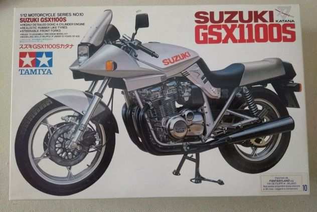 Tamiya Suzuki GSX1100S Katana scala 112