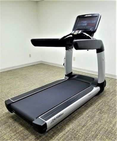 Tapis roulant Life Fitness 95T con console Discover SE