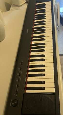 Tastiera musicale Yamaha NP-12B