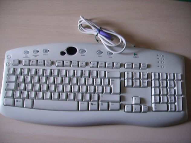 Tastiere Logitech accesso keyboard