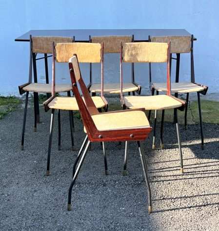 Tavola e sei sedie design anni 60