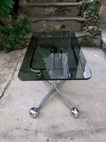 Tavolino da caffegrave Allegri regolabile in altezza, vetro fumeacute e acciaio cromato