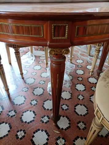 Tavolo artigianato di Cantu intarsiato  4 sedie