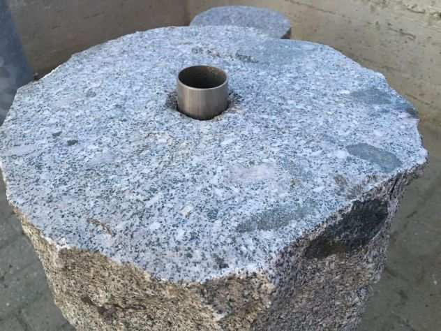 Tavolo in vero pietra granito
