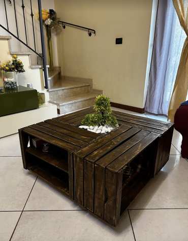 Tavolo salotto artigianale in legno