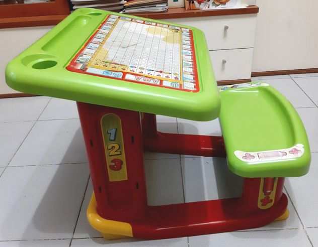 Tavolo scuola gioco bambini