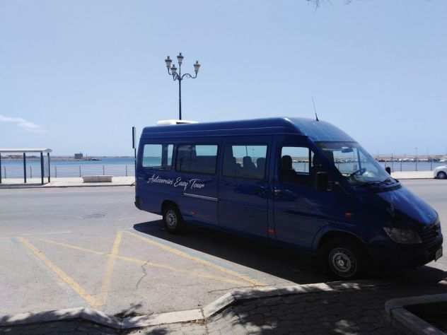 Taxi tour Terrasini Borgo Parrini Cittagrave del Mare aeroporto