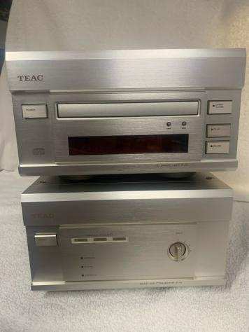 TEAC Esoteric - D-10 Multi Bit Digital to Analogue Converter, P-10 CD Player - Set Hi-Fi