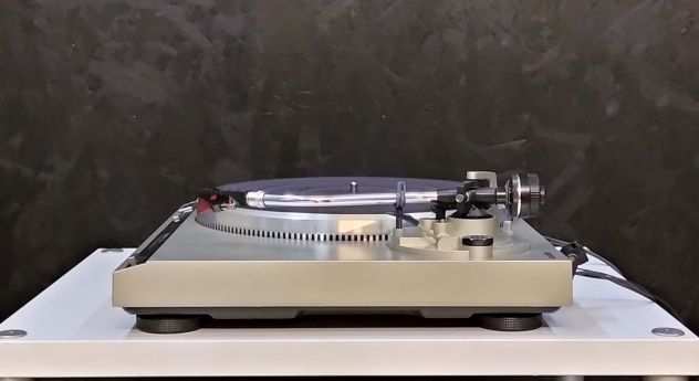 TECHNICS SL-Q2 giradischi