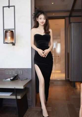 TEL-3240924717-Ambiente pulito Camere pulite, ragazza carina giovane e comodo pa