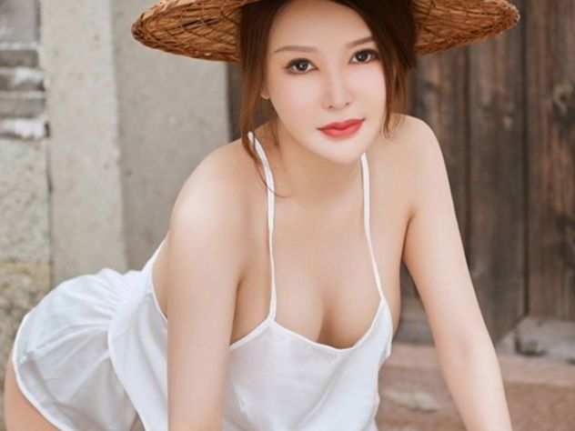 TEL-3481963195-RAGAZZA ORIENTALI MASSAGGI RILASANTE DOLCE CARINA Centro Massagg