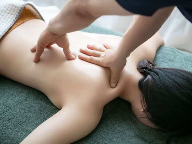 TEL-3511552843- NUOVE ARRIVATO NUOVE RAGAZZE ORIENTALI BELLA BRAVA MASSAGGI NU