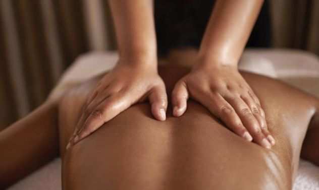 TEL3201818076 eseguiti massaggitrici con anni di esperienza