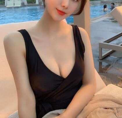 Tel3889810506-RAGAZZA BELLA FA MASSAGGIO VERO RILASANTE orientali PRIMA VOLTA