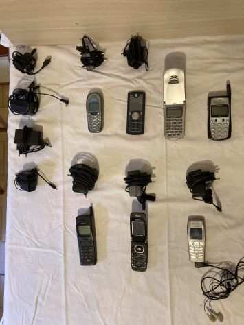 Telefonini vecchi  accessori