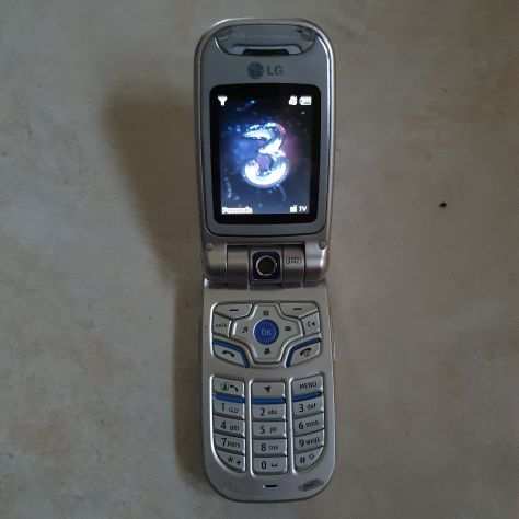 Telefono cellulare LG U8360