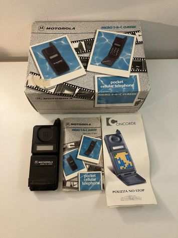 Telefono Cellulare Motorola Micro T-A-C Classic F09SQD8952BA  Scatola ORIGINALE