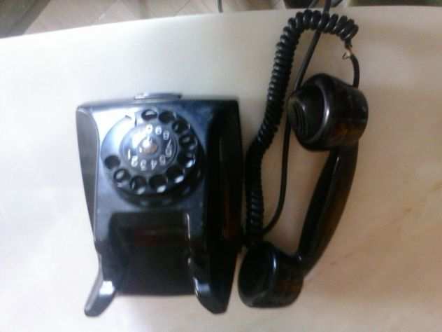 telefono in bachelite anni 50