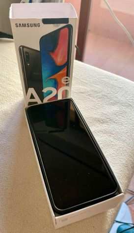 Telefono Samsung Galaxy A20e 4G Dual SIM 32GB sbloccato