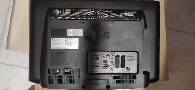 Televisore LG 22 NON smart