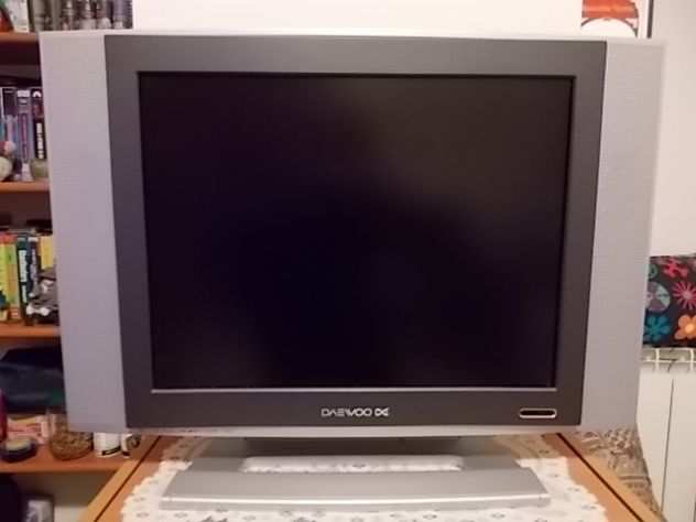 Televisore quotDaewodquot 20quot LCD