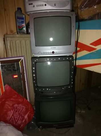 Televisori Analogici Tv Colore BN Vintage Multi Marca e Misura. A partire 19,99