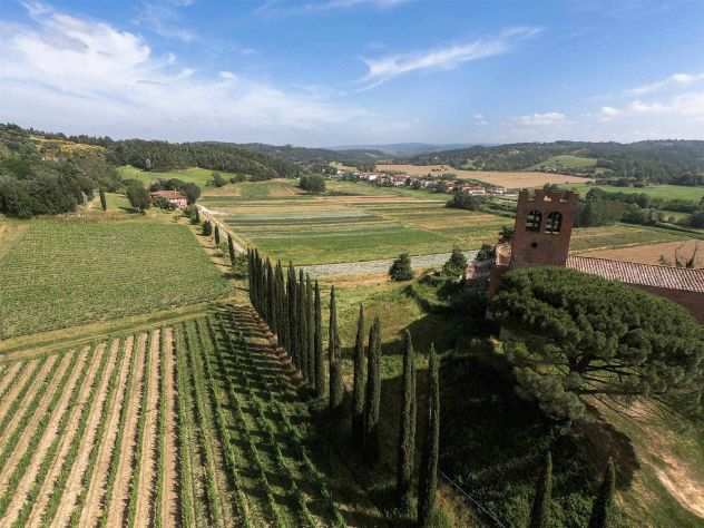 Terra e Accoglienza in Toscana
