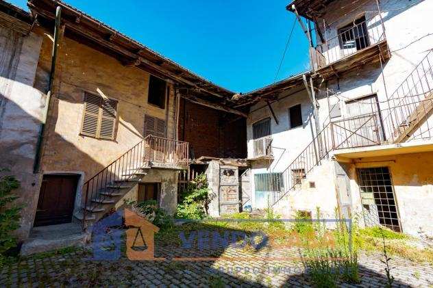 Terratetto in vendita a Borgo San Dalmazzo - 5 locali 250mq
