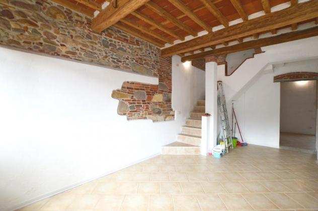 Terratetto in vendita a Carraia - Capannori 135 mq Rif 1108182