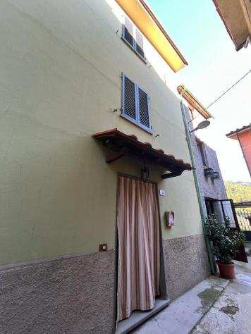 Terratetto in vendita a CORSAGNA - Borgo a Mozzano 100 mq Rif trc 85v
