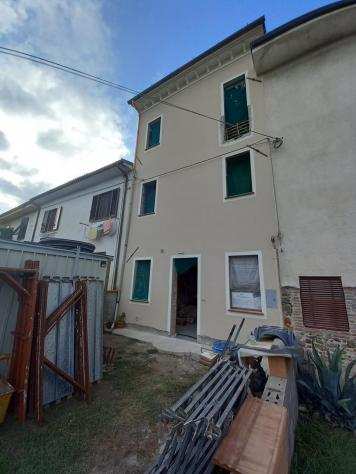 Terratetto in vendita a San Colombano - Capannori 140 mq Rif 1143587