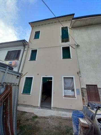 Terratetto in vendita a San Colombano - Capannori 140 mq Rif 1143587