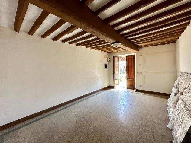 Terratetto in vendita a SAN PIETRO A VICO - Lucca 90 mq Rif 1127172