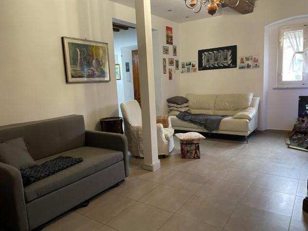 Terratetto in vendita a SANTANGELO IN CAMPO - Lucca 175 mq Rif 1093849