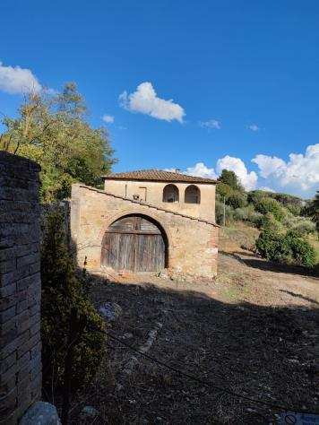 Terreno agricolo in vendita a Siena 60000 mq Rif 992061