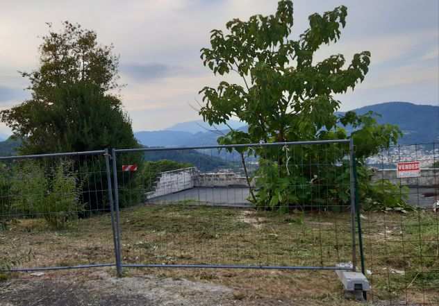 Terreno con vista a cuargnenta