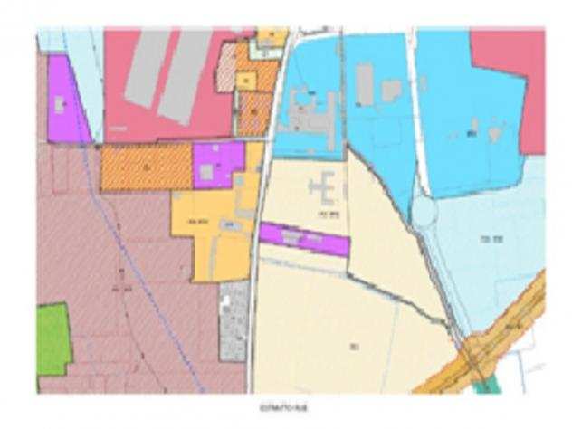 Terreno di 11000 msup2 in affitto a Piacenza