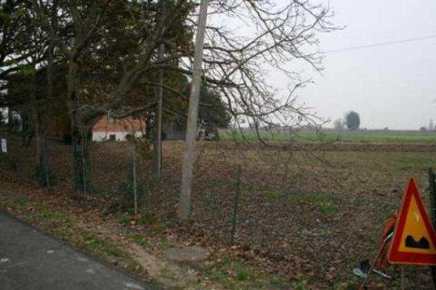 Terreno di 2329 msup2 in vendita a Ravenna