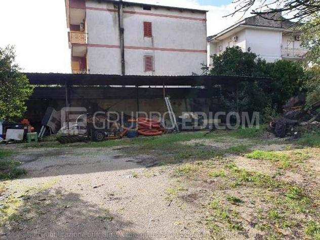 Terreno di 748 mq in vendita a Gricignano di Aversa - Rif. 4458611