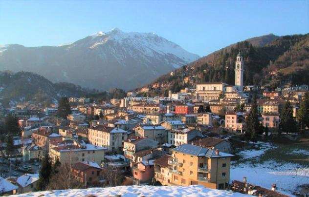 Terreno di 765 msup2 in vendita a Clusone