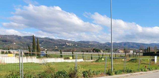 Terreno edif. residenziale in vendita a Larciano 936 mq Rif 1094560