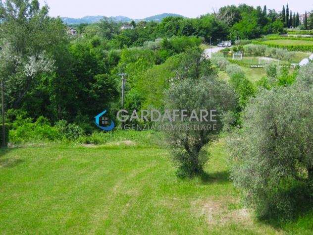 TERRENO VISTA LAGO A MANERBA DEL GARDA