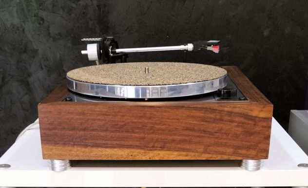 Thorens TD165 giradischi