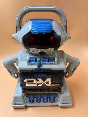 Tiger Electronics - Robot 2-XL - 1990-1999 - Cina