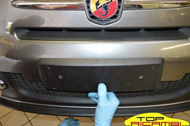 Top ricambi porta targa anteriore fiat 500 abarth