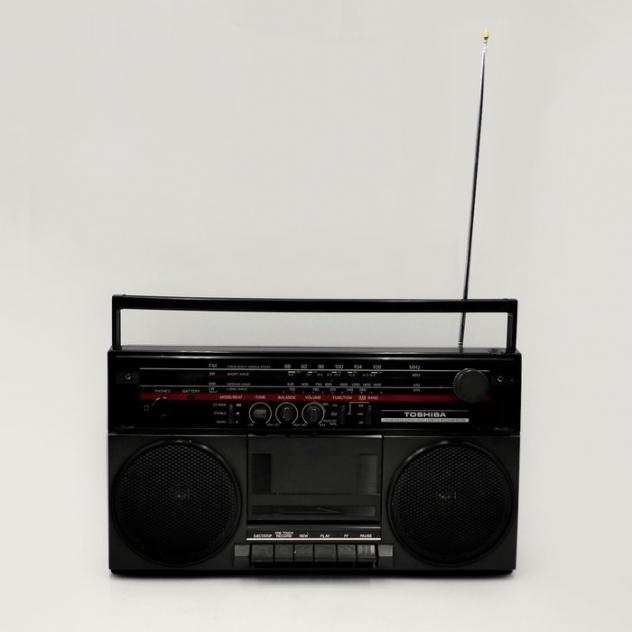 Toshiba - RT-70S - BoomBox - Lettore di cassette portatile, Radio portatile