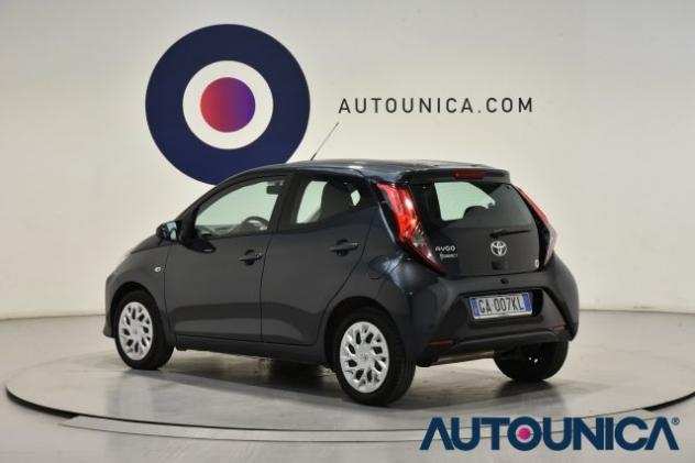 TOYOTA Aygo 1.0 VVT-I 72CV 5 PORTE X-BUSINESS rif. 18504278