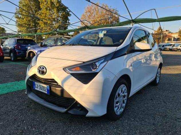 Toyota Aygo 5p 1.0 x-business 72cv