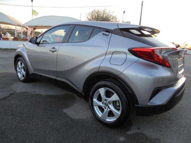 Toyota C-HR 1.8 Hybrid E-CVT Business