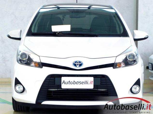 Toyota Yaris 1.5 HYBRID 5 PORTE LOUNGE PIIDONEA NEOPATENTATO